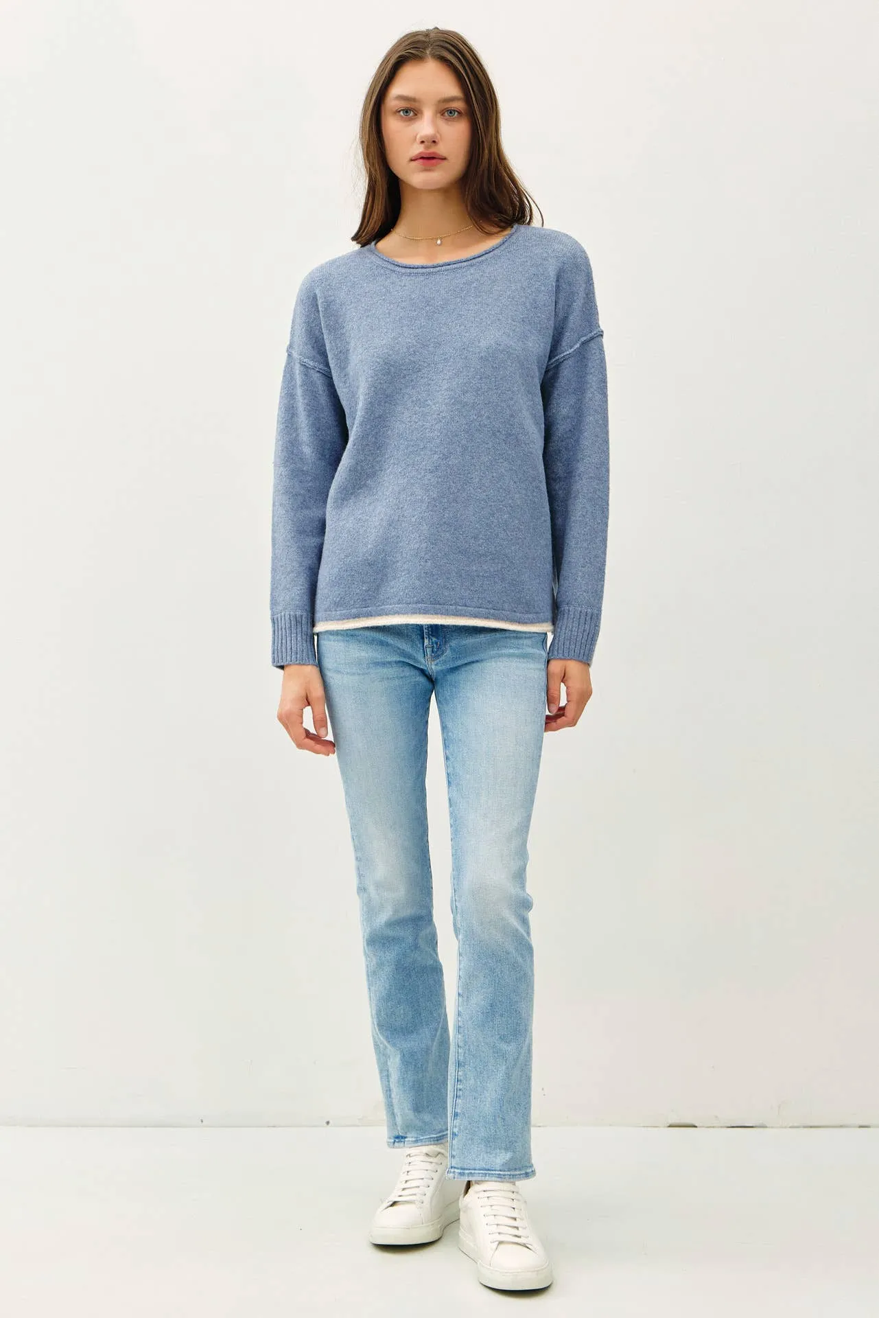 COZY ACCENT COLOR SOLID SWEATER