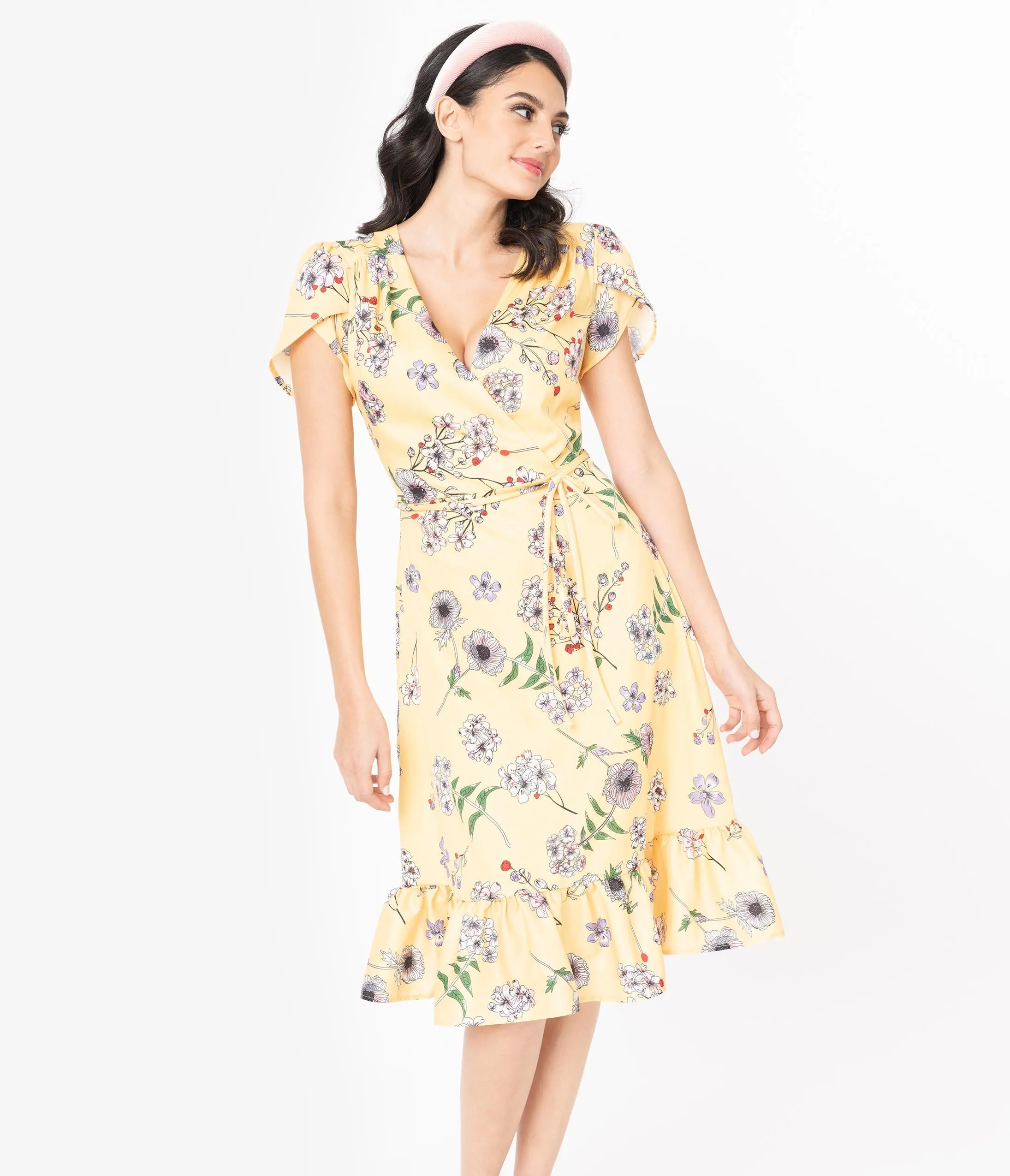 Smak Parlour Yellow & Ivory Floral Print Hide And Go Chic Midi Dress